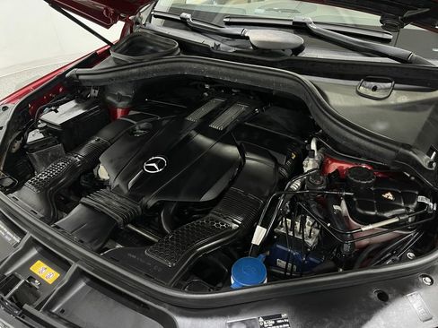 Used 2017 Mercedes-Benz GLS 450 4MATIC image 30