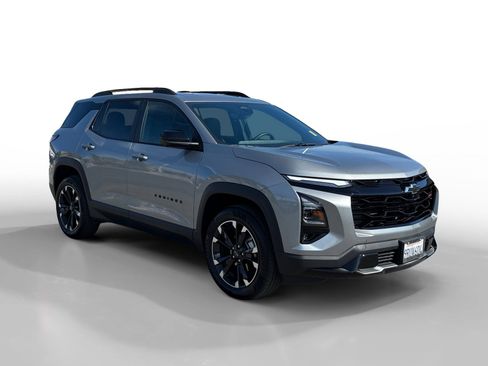 Used 2025 Chevrolet Equinox RS w/ Safety and Technology Package image 7