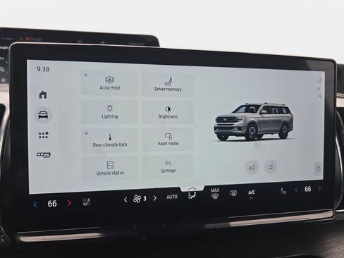 Used 2025 Ford Expedition Platinum AWD/4WD image 21