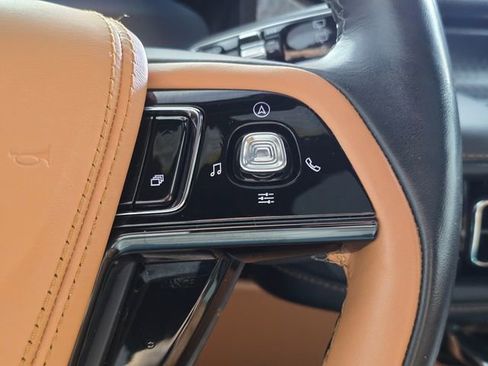 Used 2023 Lincoln Aviator Black Label Grand Touring w/ Class IV Trailer Tow Package image 34