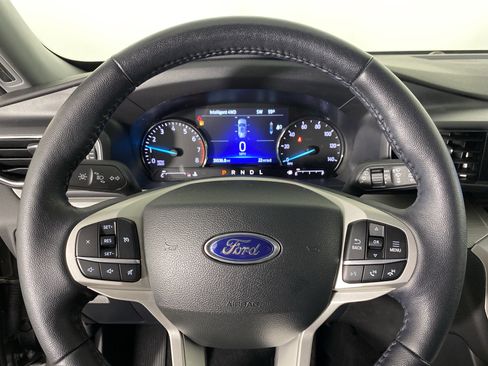 Used 2023 Ford Explorer XLT w/ Equipment Group 202A image 20