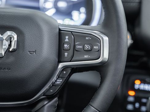 Used 2025 RAM 1500 Laramie w/ Night Edition image 36