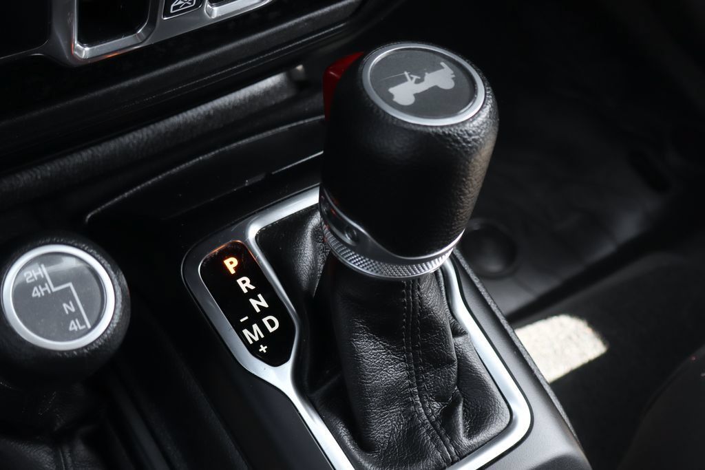 Used 2023 Jeep Wrangler Unlimited Sport AWD/4WD image 42