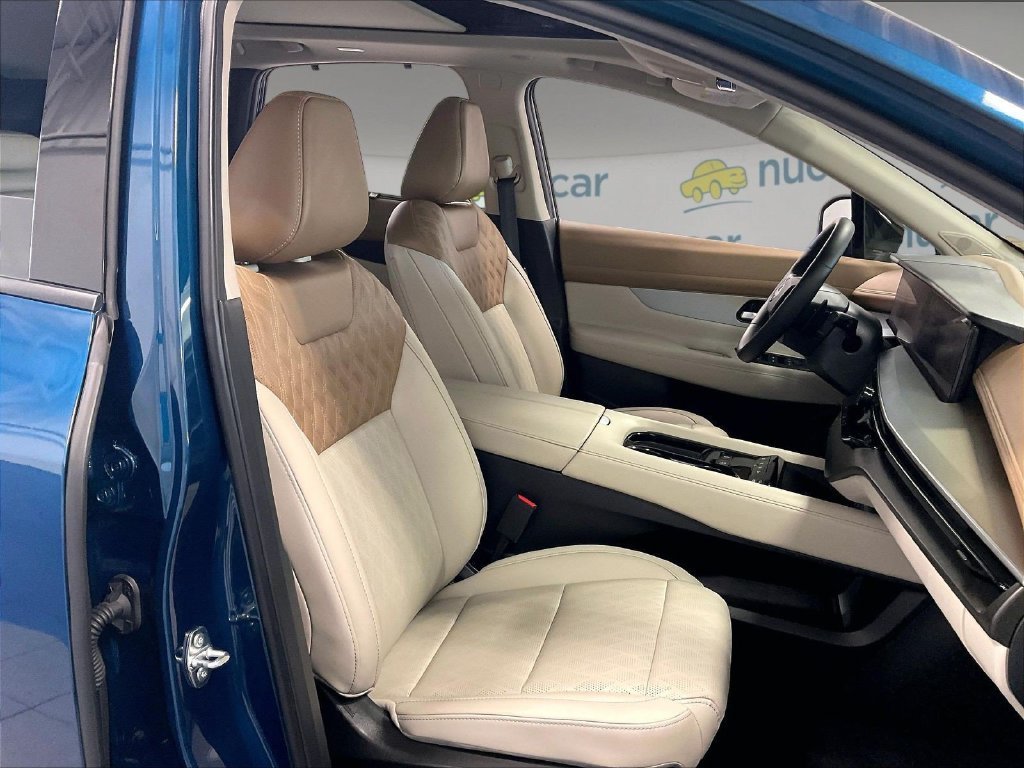 Certified 2026 Nissan Murano Platinum w/ Cargo Package AWD/4WD image 11