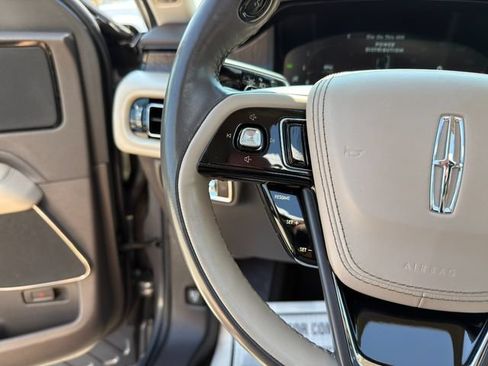 Used 2022 Lincoln Aviator Reserve w/ Equipment Group 201A AWD/4WD image 46