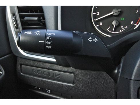Certified 2024 Nissan Rogue S AWD/4WD image 21
