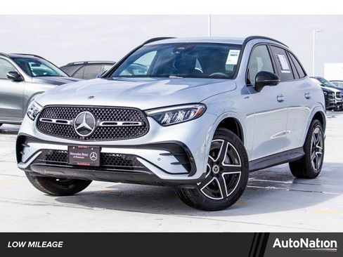 Certified 2026 Mercedes-Benz GLC 300 GLC 300 image 1