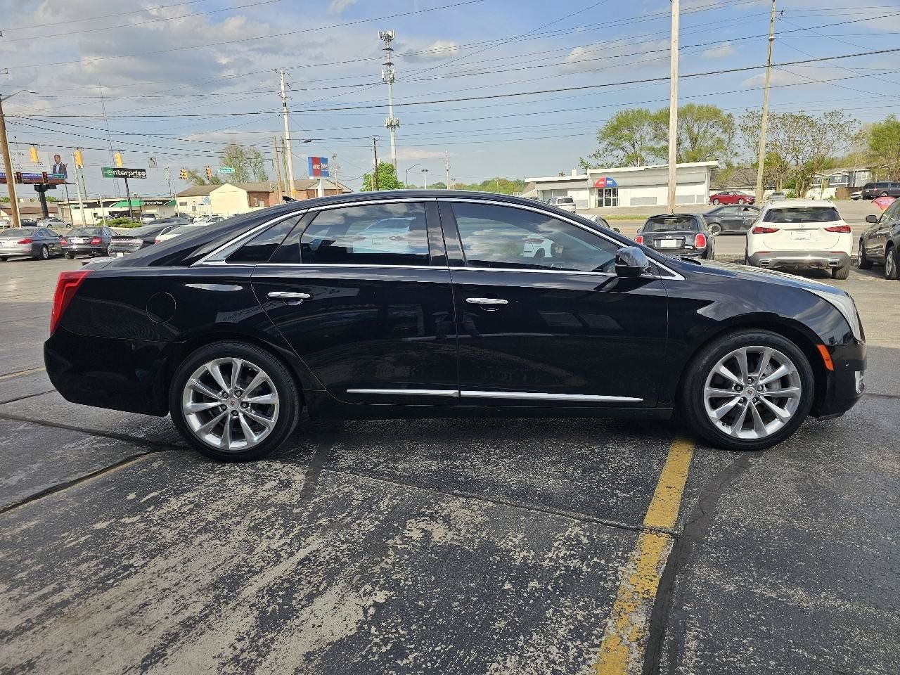 Used 2014 Cadillac XTS Luxury w/ Driver Awareness Package FWD image 4