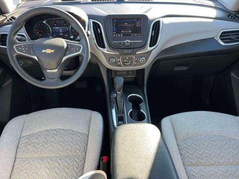 Certified 2024 Chevrolet Equinox LS w/ LS Convenience Package image 16