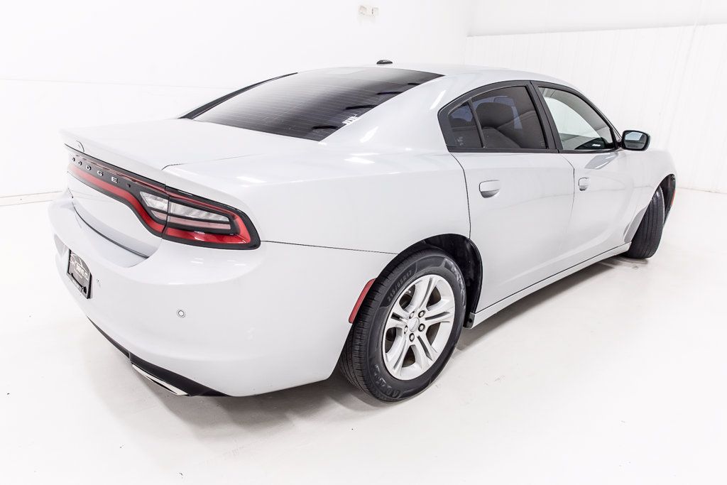 Used 2022 Dodge Charger SXT w/ Leather Interior Group RWD image 8