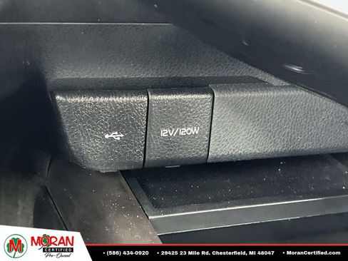 Used 2024 Toyota Camry SE FWD image 23