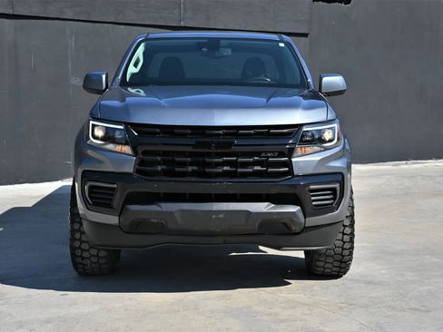 Used 2022 Chevrolet Colorado LT w/ Fleet Safety Package image 4