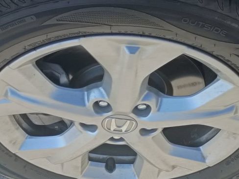 Certified 2025 Honda HR-V LX image 14