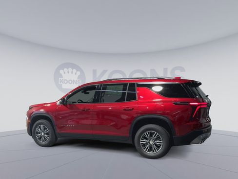 New 2026 Chevrolet Traverse LT w/ Enhanced Driving Package image 10