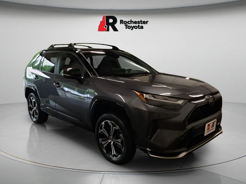 Used 2023 Toyota RAV4 XSE w/ Weather Package AWD/4WD image 1