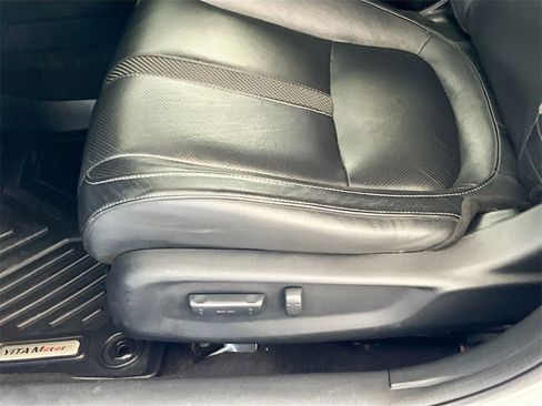 Used 2019 Honda Civic Touring image 19