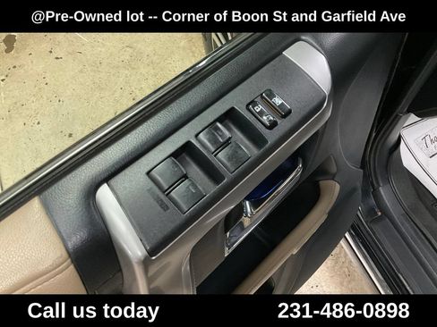 Used 2016 Toyota 4Runner Limited w/ Convenience Package AWD/4WD image 16