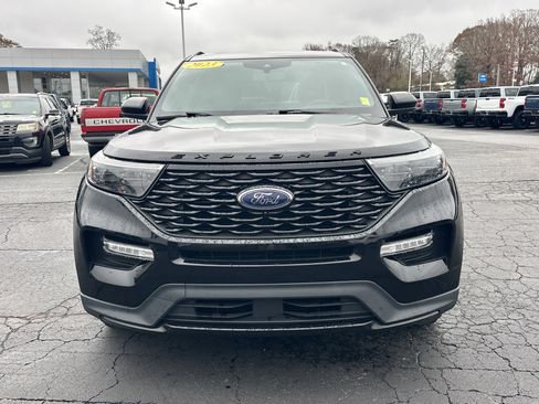 Used 2023 Ford Explorer ST-Line w/ Class IV Trailer Tow Package image 3