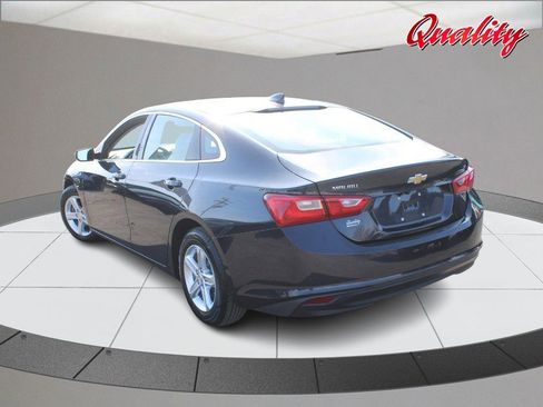 Used 2023 Chevrolet Malibu LT image 5