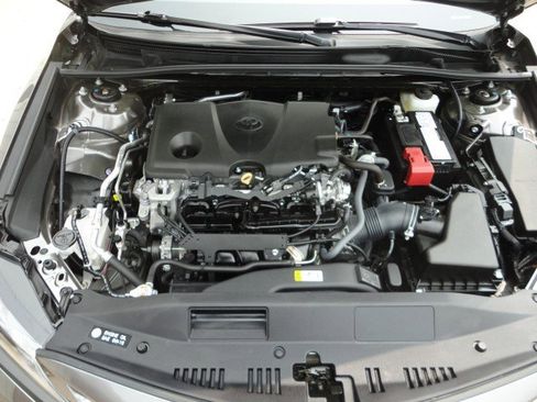 Used 2022 Toyota Camry SE image 21