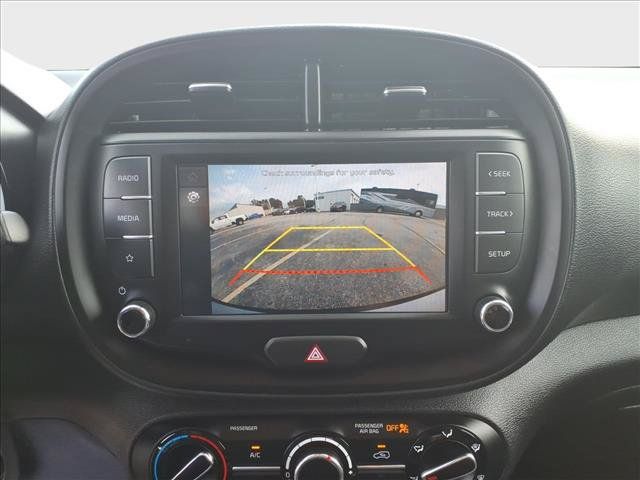 Used 2024 Kia Soul LX w/ Option Group 015 FWD image 43