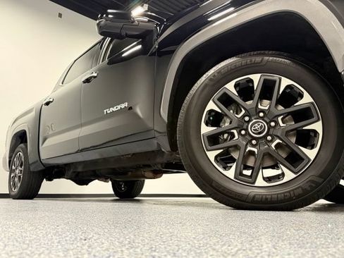 Used 2024 Toyota Tundra Limited AWD/4WD image 2