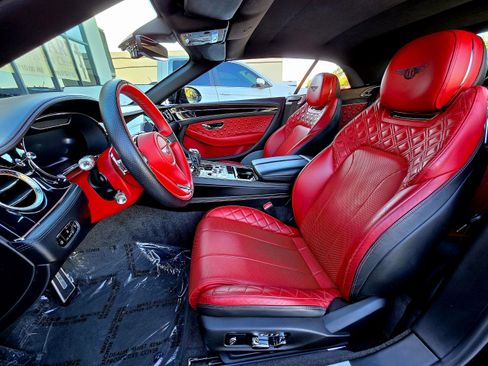 Used 2020 Bentley Continental GT w/ First Edition Specification image 36