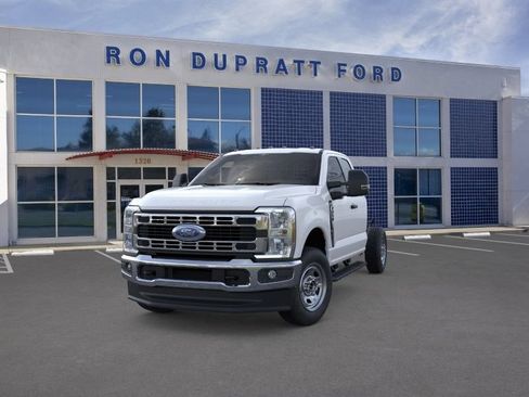 New 2026 Ford F350 XL w/ XL Chrome Package AWD/4WD image 3