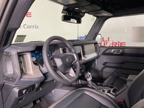 New 2025 Ford Bronco Outer Banks image 13