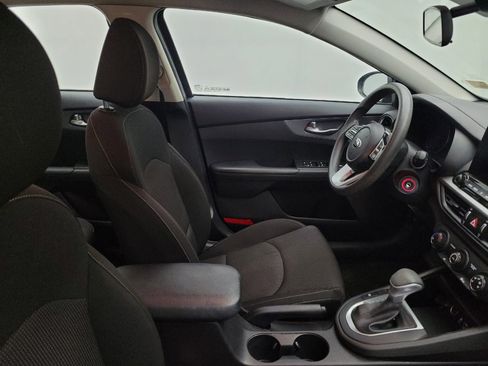 Used 2021 Kia Forte Sedan FWD image 21