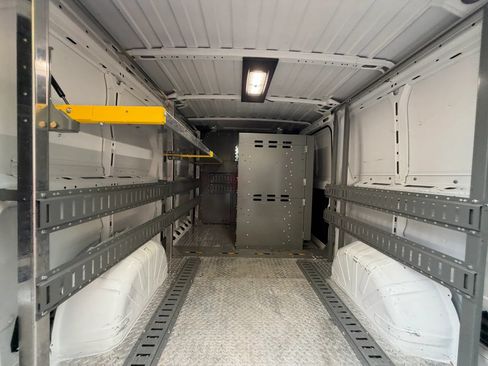 Used 2024 RAM ProMaster 2500 w/ Safety Group FWD image 6