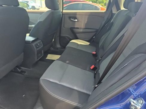 Certified 2023 Nissan Rogue SV AWD/4WD image 11
