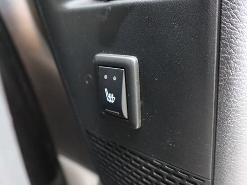 Used 2021 Chrysler Pacifica Touring-L w/ Uconnect Theater Family Group image 46