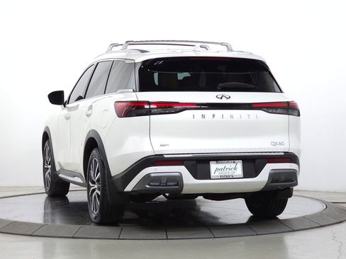 Used 2023 INFINITI QX60 Sensory w/ Vision Package AWD/4WD image 6