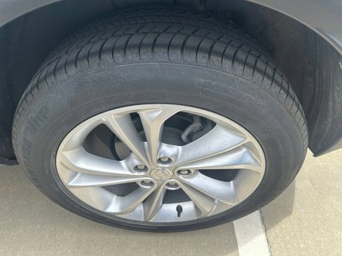 Used 2021 Buick Encore GX Preferred FWD image 11