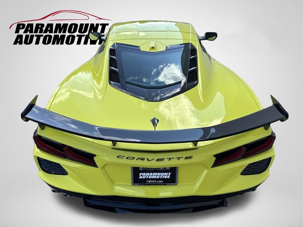 Used 2021 Chevrolet Corvette Stingray Premium Cpe w/ Z51 Performance Package RWD image 7