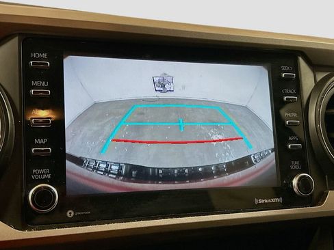 Used 2020 Toyota Tacoma SR5 image 11