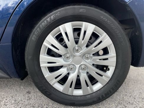 Used 2004 Scion xA FWD image 11