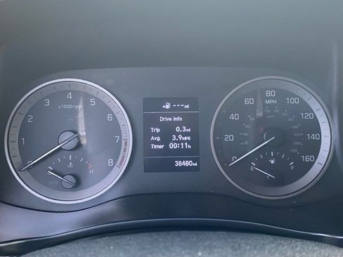 Used 2021 Hyundai Tucson Value w/ Cargo Package image 17