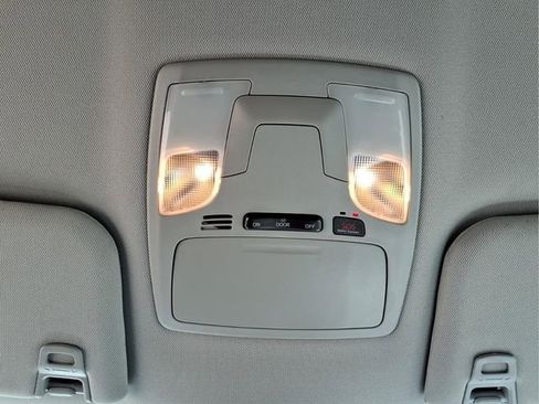 Used 2020 Toyota Sienna L FWD image 20