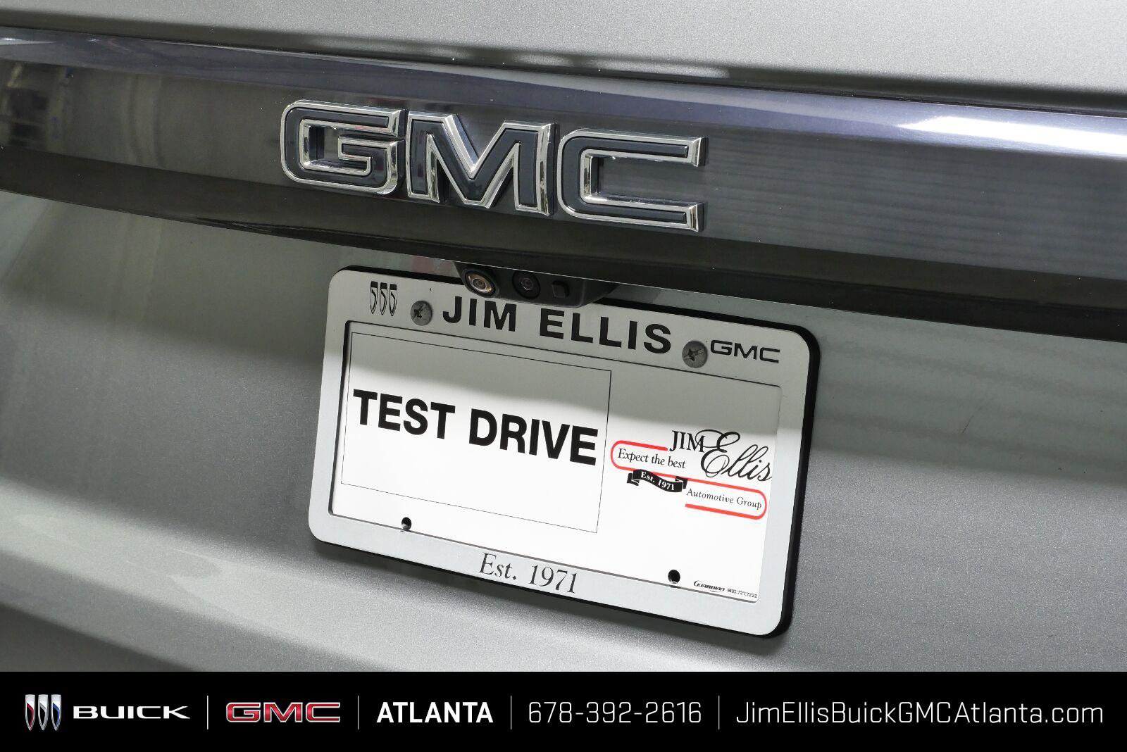 Certified 2023 GMC Yukon Denali Ultimate w/ LPO, Floor Liner Package AWD/4WD image 42