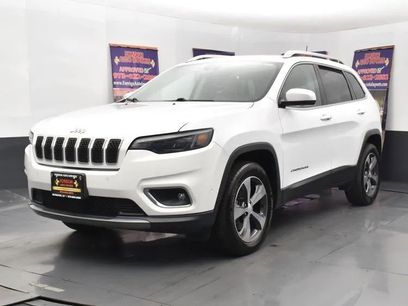Used 2019 Jeep Cherokee Limited w/ Technology Group