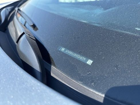 Used 2024 Chevrolet Equinox LT image 19