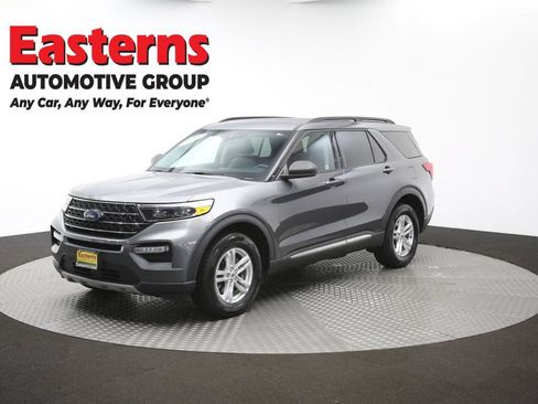 Used 2023 Ford Explorer XLT w/ Equipment Group 202A AWD/4WD image 55