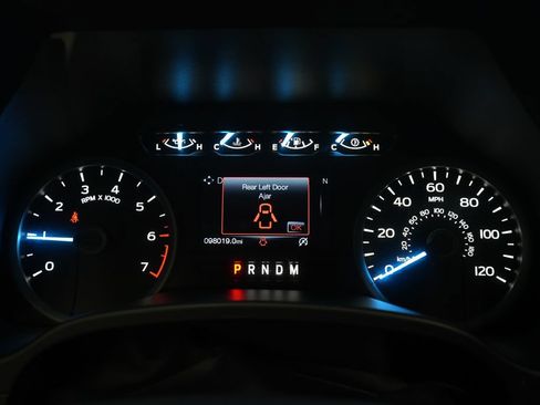Used 2019 Ford F150 XLT w/ Equipment Group 302A Luxury AWD/4WD image 2