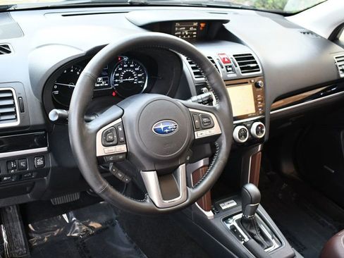 Used 2018 Subaru Forester 2.5i Touring w/ Popular Package #2 image 12