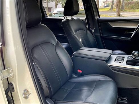 Used 2025 MAZDA CX-70 3.3 Turbo w/ Preferred Package image 26