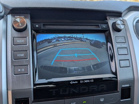 Used 2016 Toyota Tundra SR5 AWD/4WD image 6