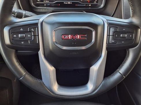 Certified 2023 GMC Yukon SLT image 21