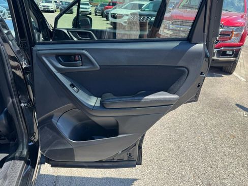 Used 2016 Subaru Forester 2.5i Premium w/ Popular Package #2 AWD/4WD image 20